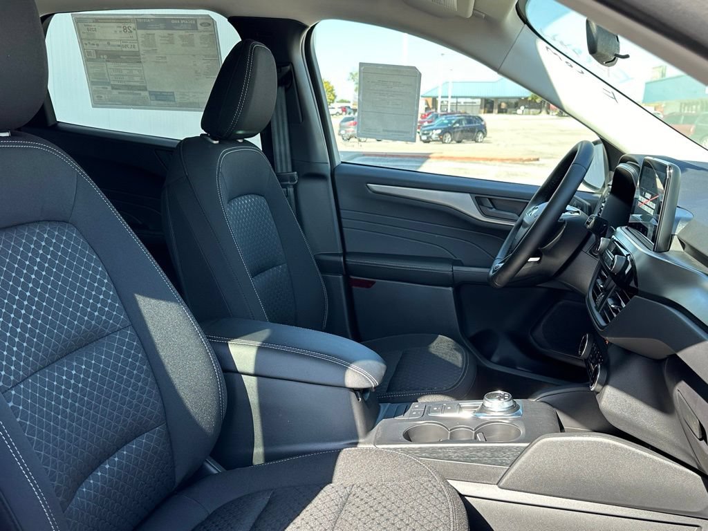 New 2026 Ford Escape Active w/ Cold Weather Package AWD/4WD image 39