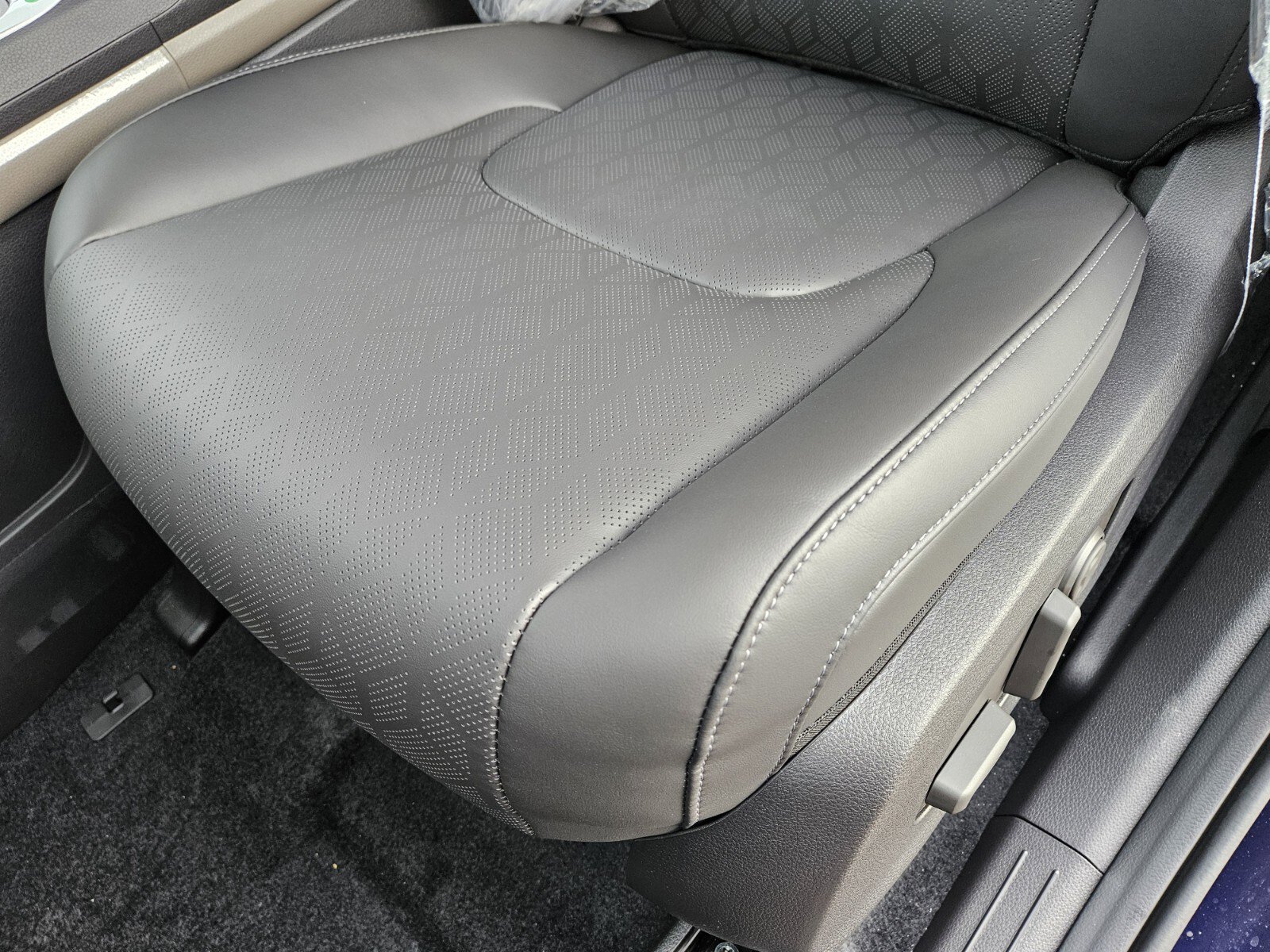 New 2026 Kia Carnival image 8