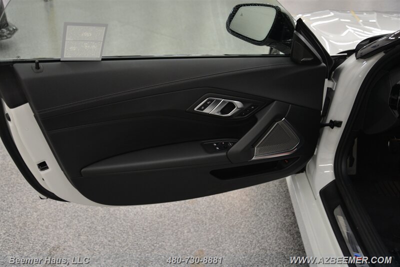 Used 2024 BMW Z4 M40i w/ Premium Package image 34