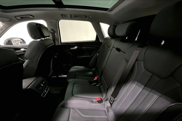 Used 2023 Audi Q5 e Premium Plus w/ Premium Plus Package AWD/4WD image 20