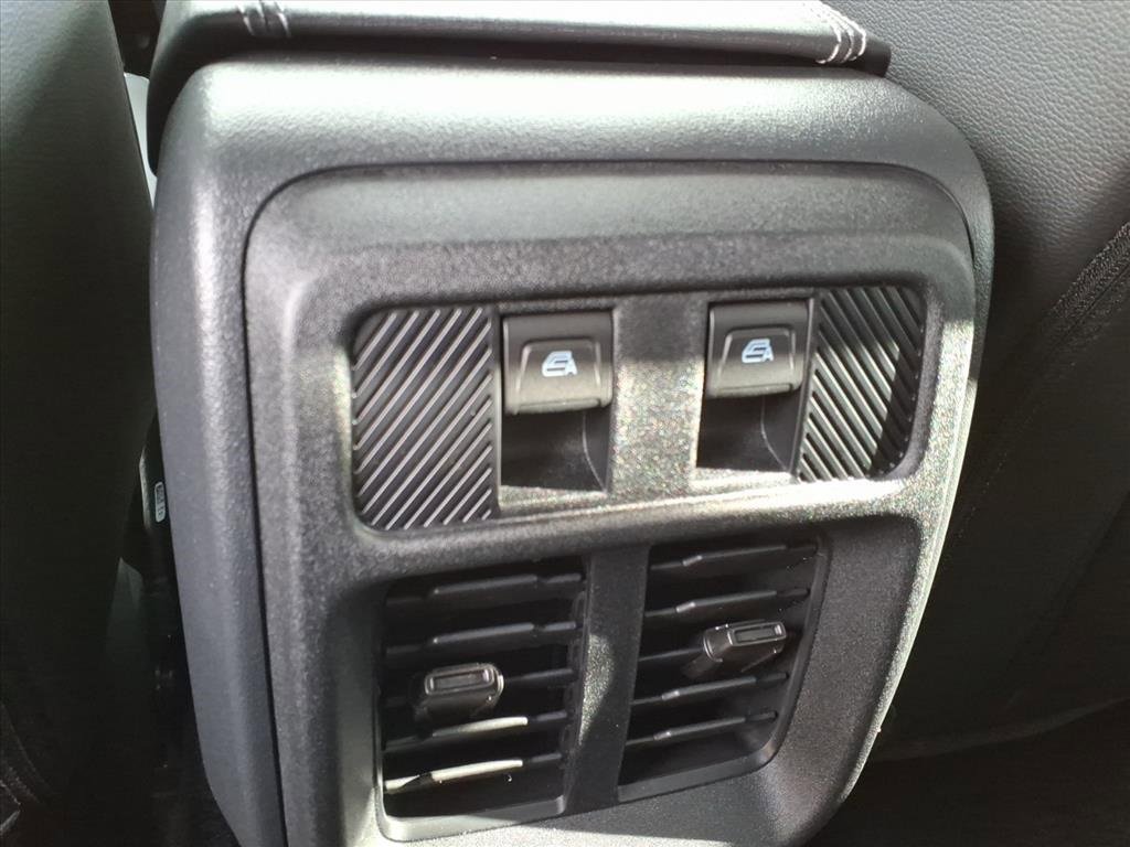 New 2025 Ford Bronco Outer Banks w/ Sasquatch Package image 13