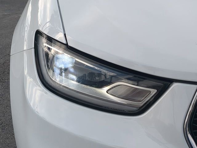 Used 2024 Chrysler Pacifica Limited image 10