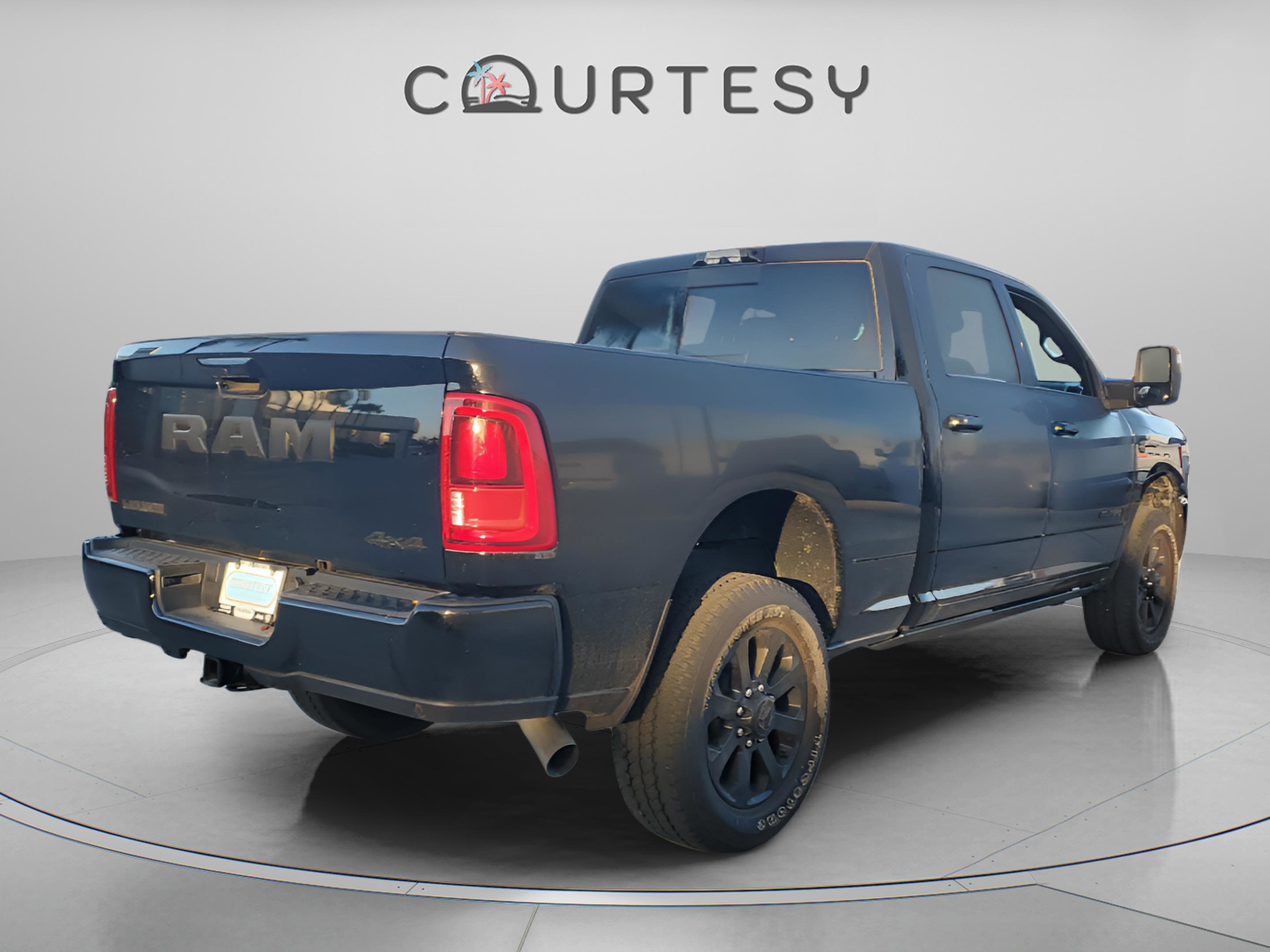 Used 2025 RAM 2500 Laramie image 3