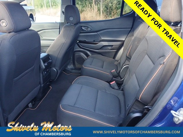 Used 2023 GMC Acadia AT4 image 12