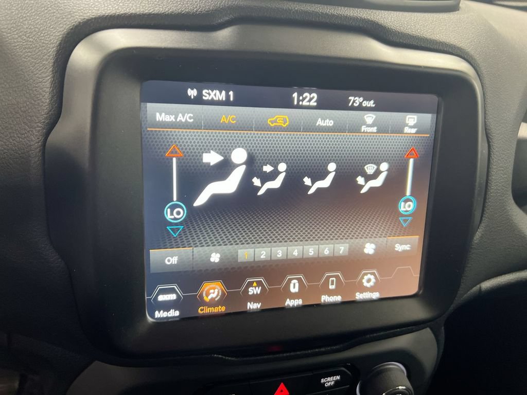 Used 2023 Jeep Renegade Altitude AWD/4WD image 17