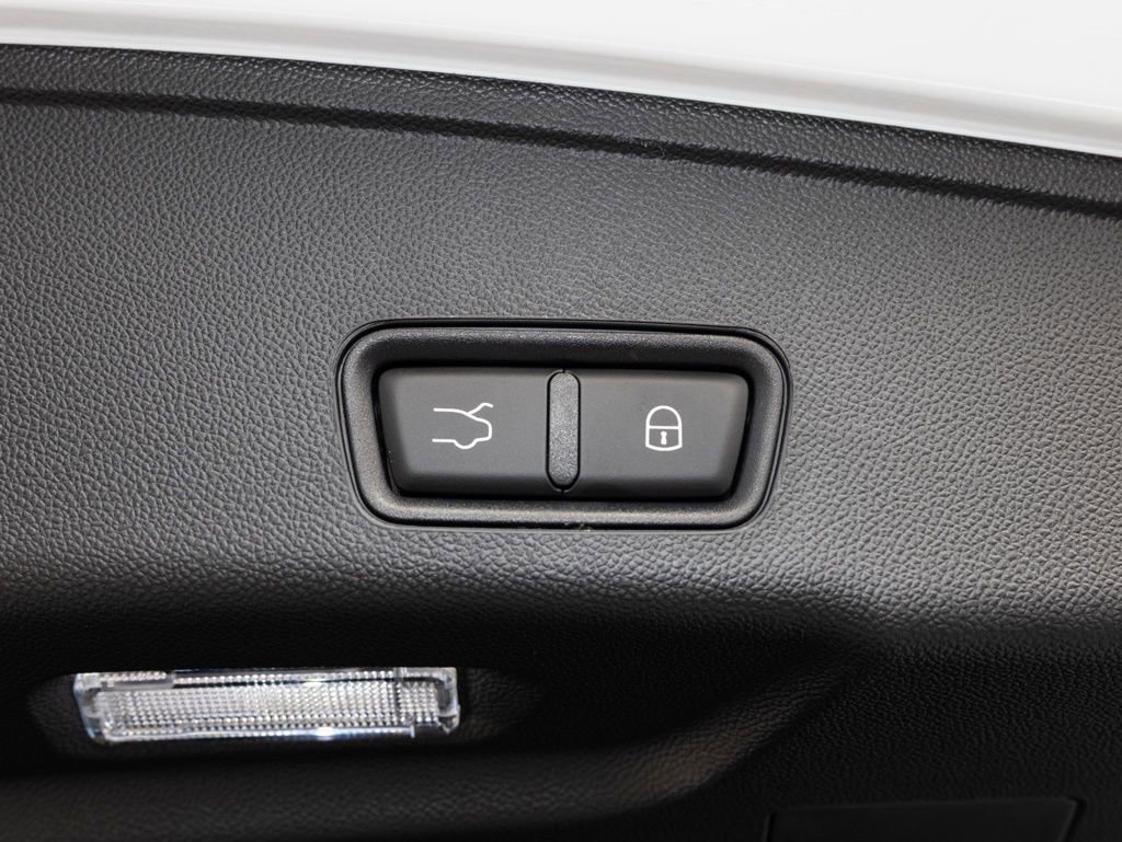 New 2026 Maserati Grecale Modena image 56