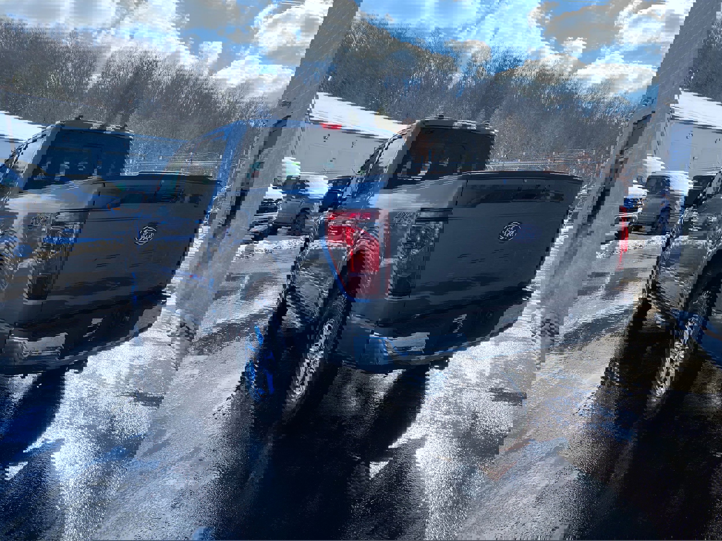 New 2025 Ford F150 XLT w/ Equipment Group 302A MID image 4