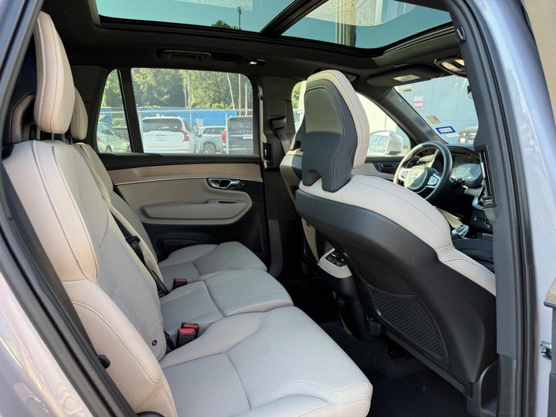 Certified 2026 Volvo XC90 B6 Plus AWD/4WD image 12