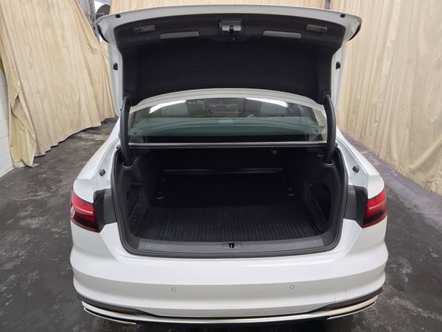 Used 2021 Audi A4 2.0T Premium w/ Convenience Package image 36
