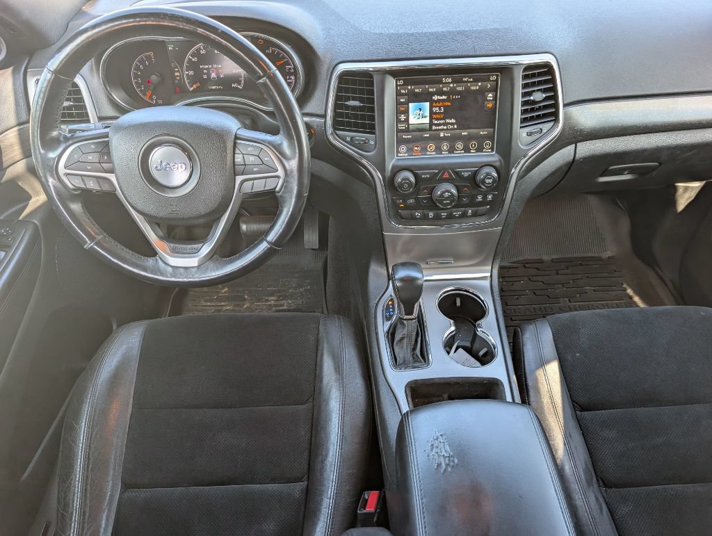 Used 2018 Jeep Grand Cherokee Altitude AWD/4WD image 8