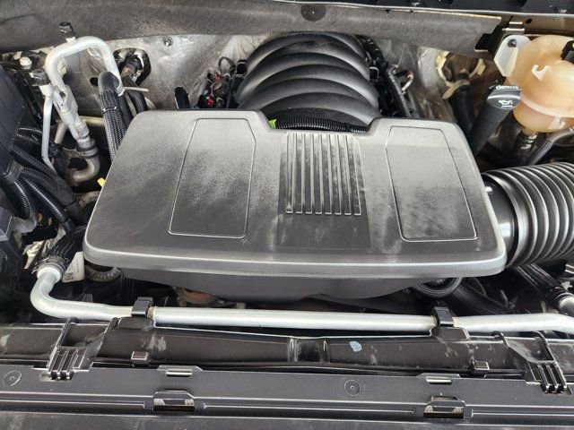 Used 2020 Chevrolet Silverado 1500 LT w/ All-Star Edition image 32