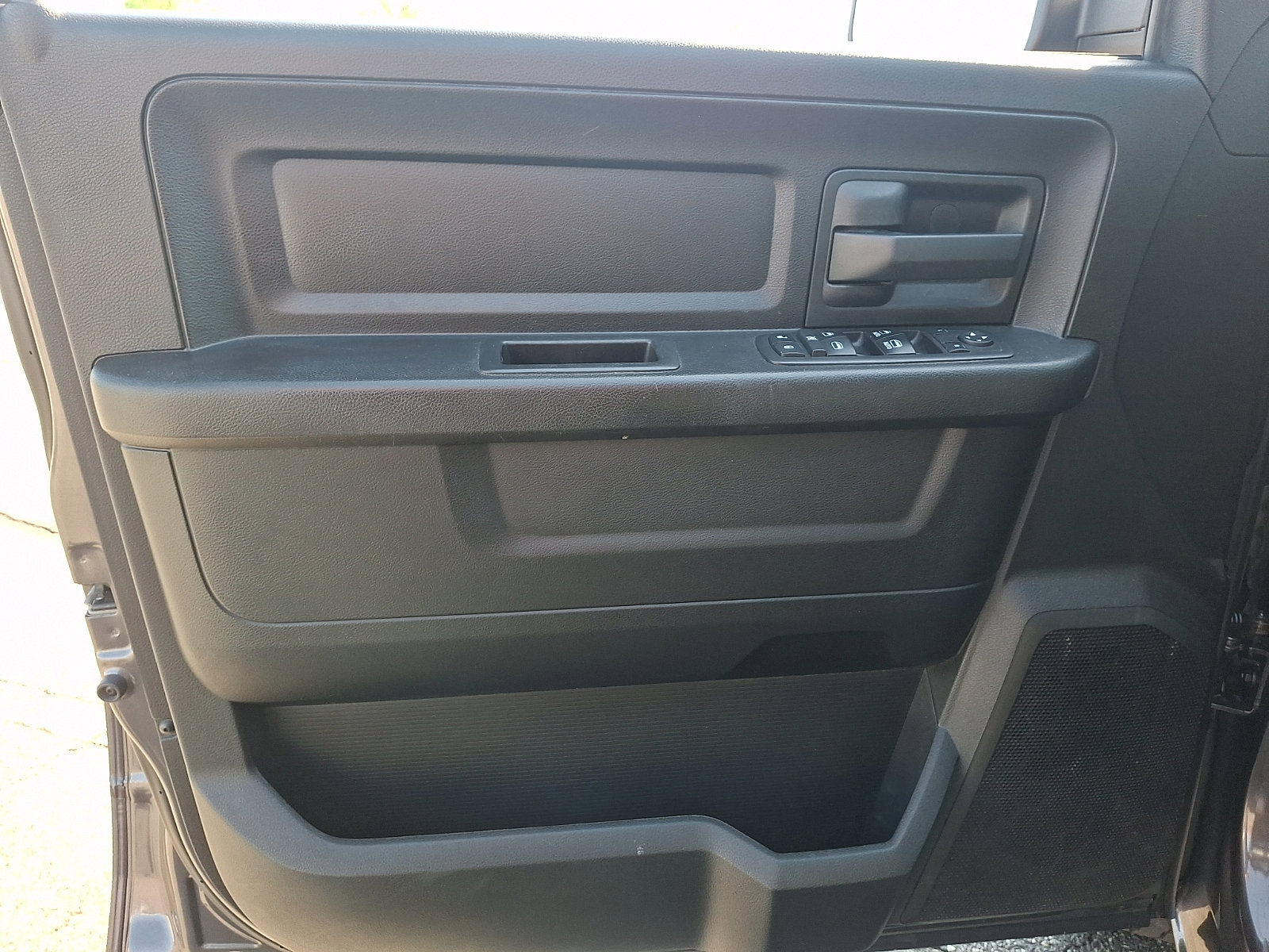 Used 2019 RAM 1500 Express image 12