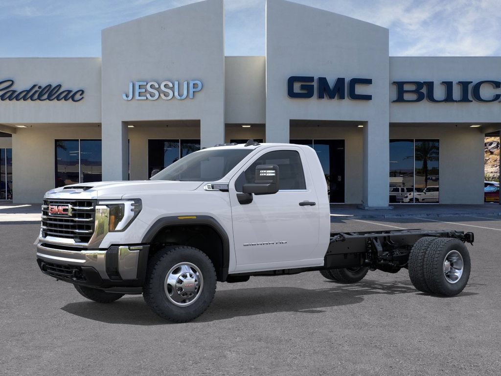 New 2026 GMC Sierra 3500 Pro RWD image 2