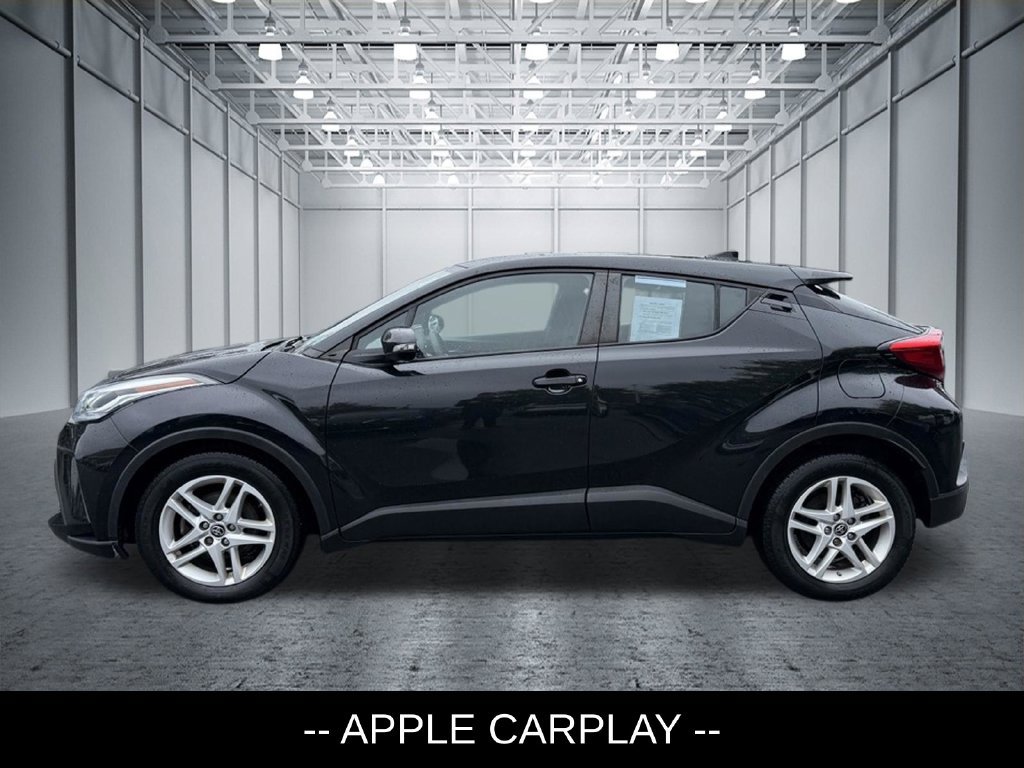 Used 2021 Toyota C-HR LE FWD image 3
