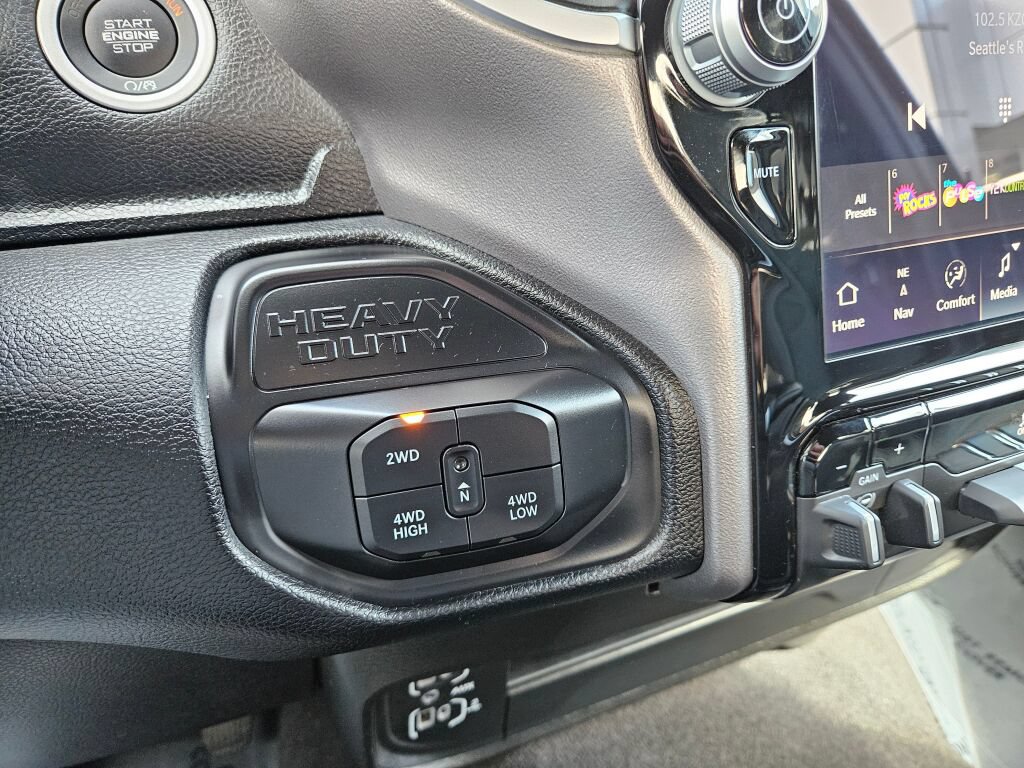Used 2026 RAM 2500 Big Horn AWD/4WD image 27