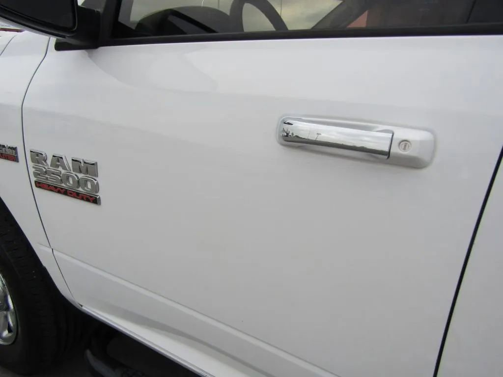 Used 2015 RAM 2500 SLT image 26