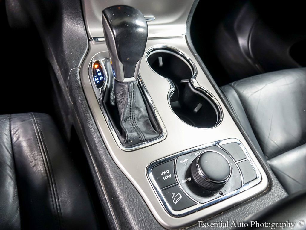 Used 2021 Jeep Grand Cherokee Limited image 20