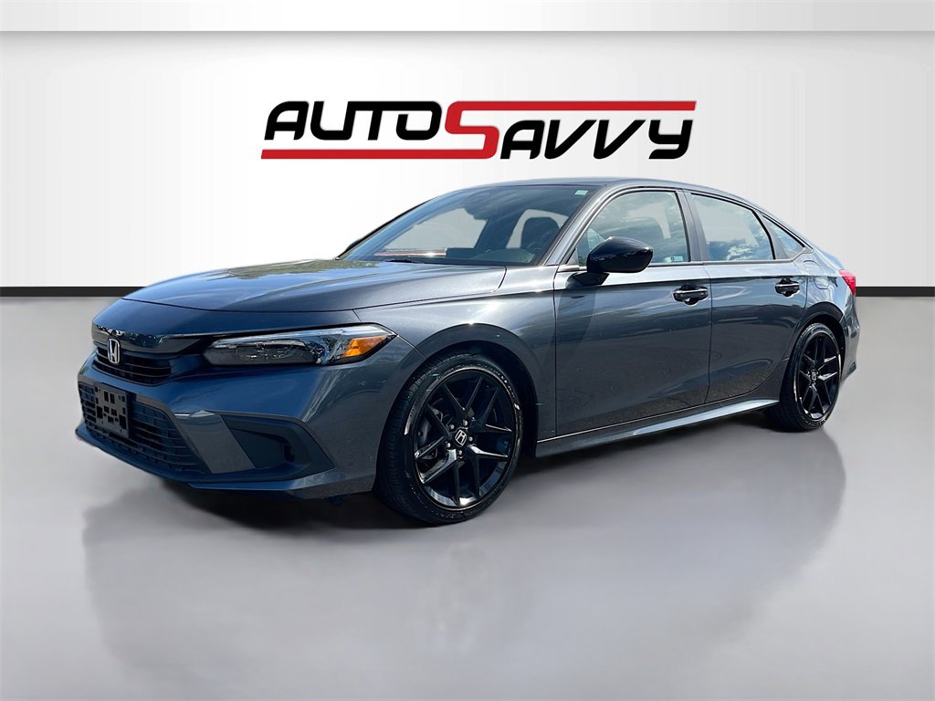 Used 2023 Honda Civic Sport image 3