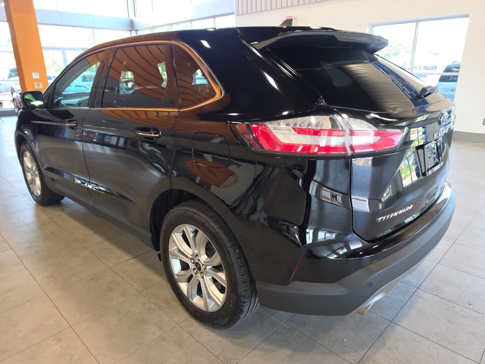 Used 2024 Ford Edge Titanium AWD/4WD image 10