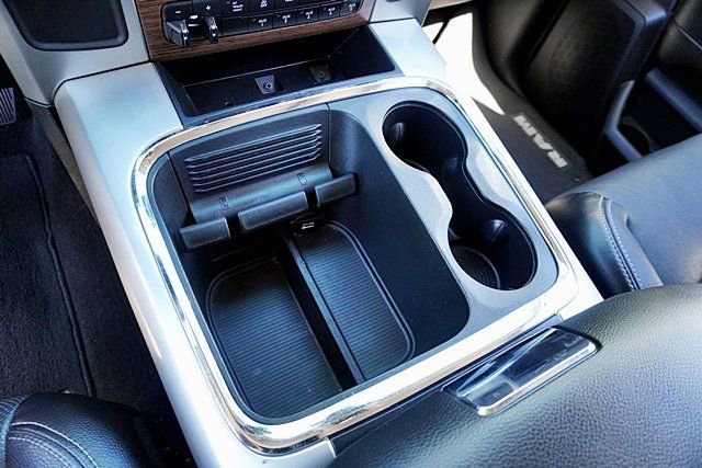 Used 2017 RAM 3500 Laramie w/ Convenience Group image 33