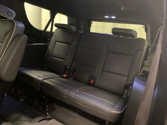 Used 2023 GMC Yukon XL SLT image 23