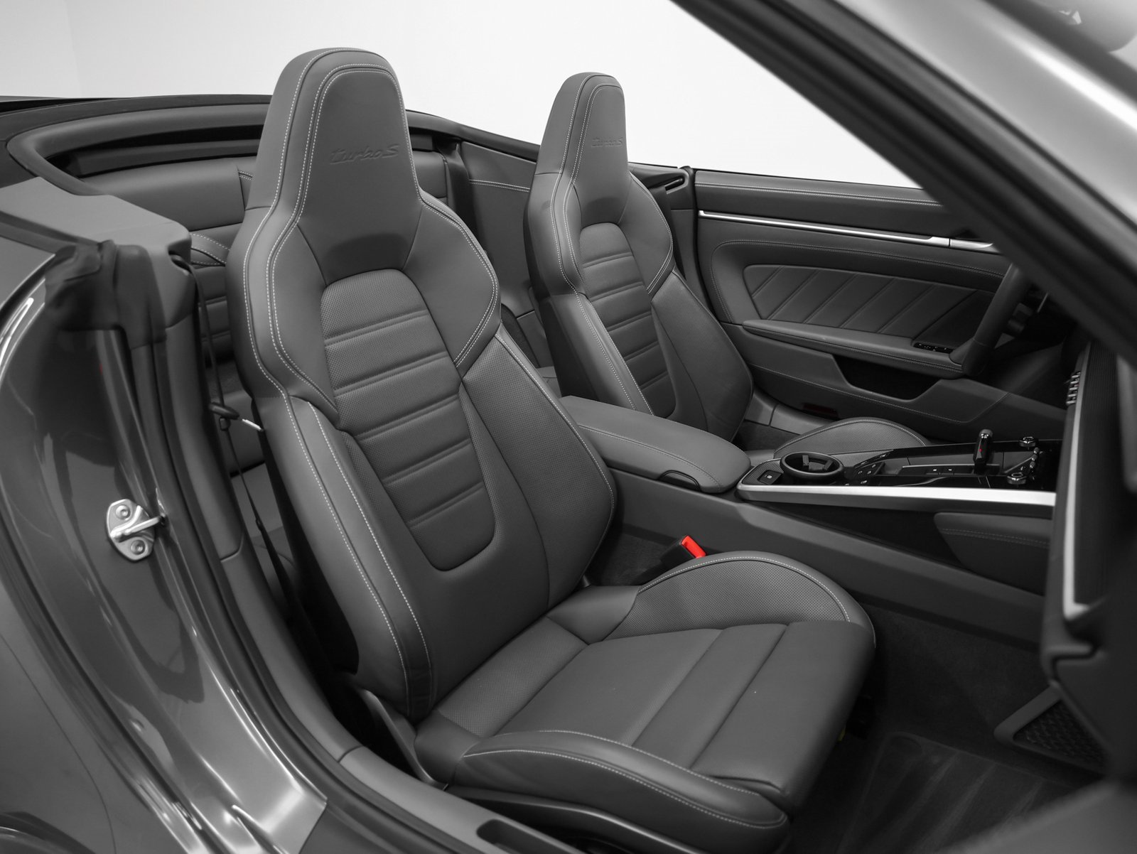 Used 2021 Porsche 911 Turbo S image 33