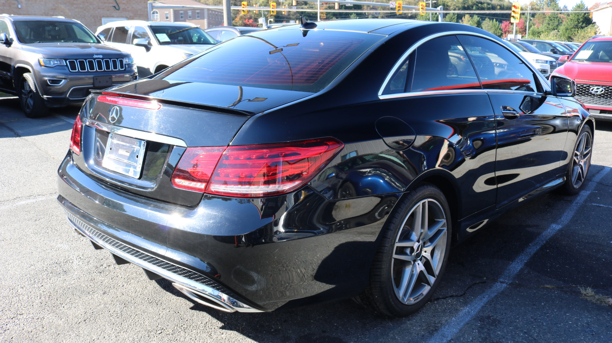 Used 2017 Mercedes-Benz E 400 4MATIC Coupe image 8