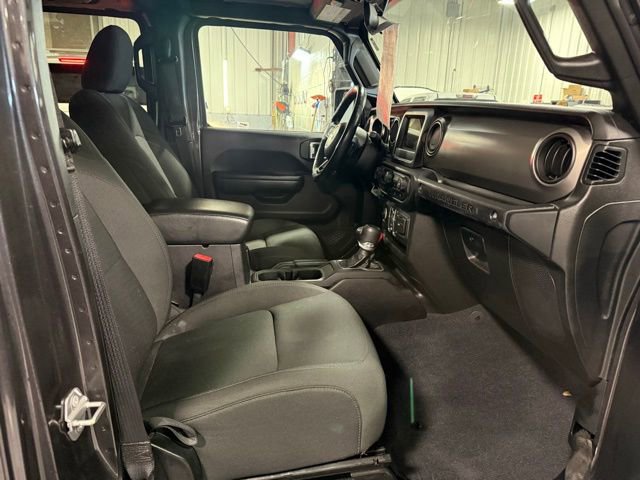 Used 2021 Jeep Wrangler Unlimited Sport image 35