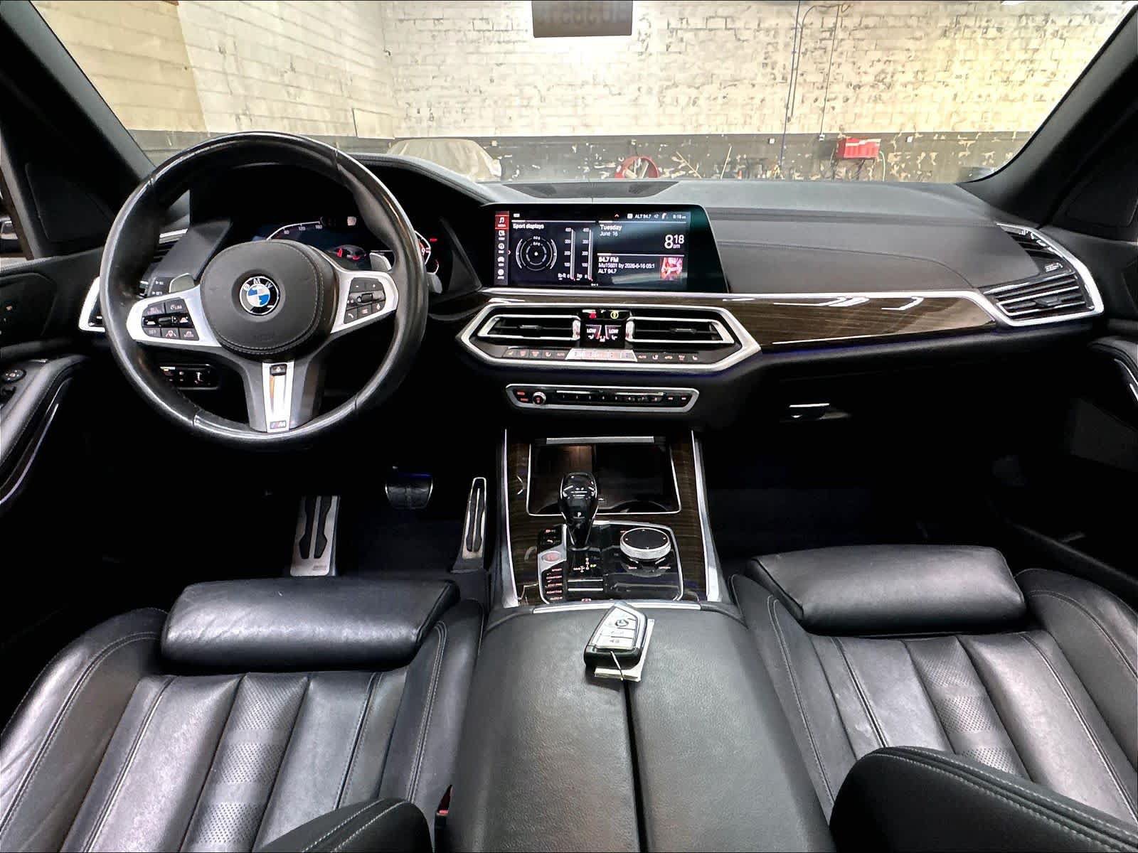 Used 2021 BMW X5 xDrive40i w/ M Sport Package AWD/4WD image 17