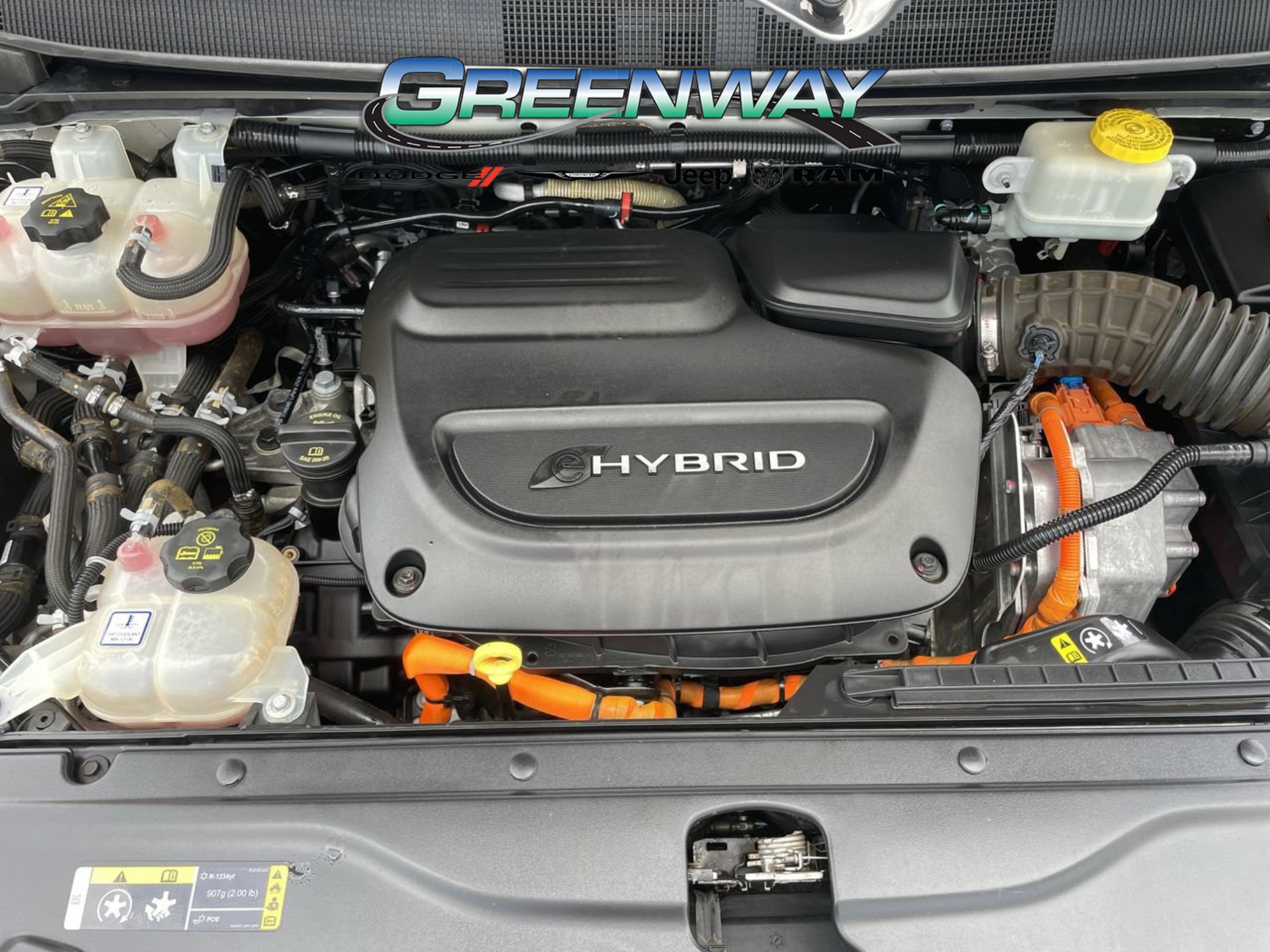 Used 2017 Chrysler Pacifica Platinum FWD image 11