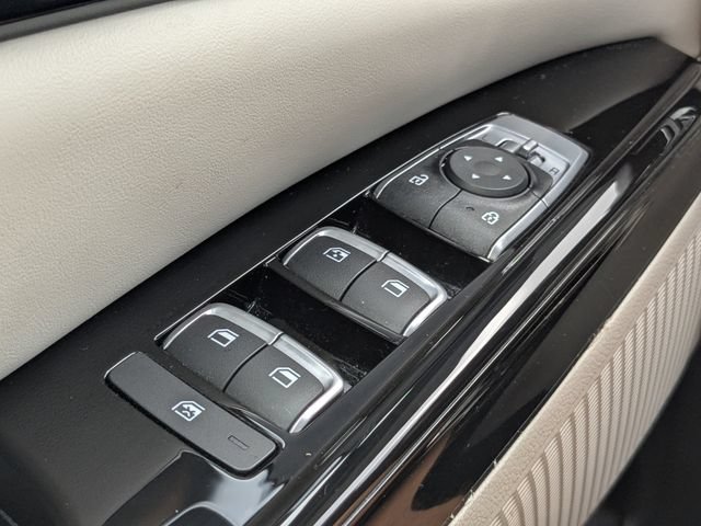 Certified 2024 Kia Carnival EX FWD image 27