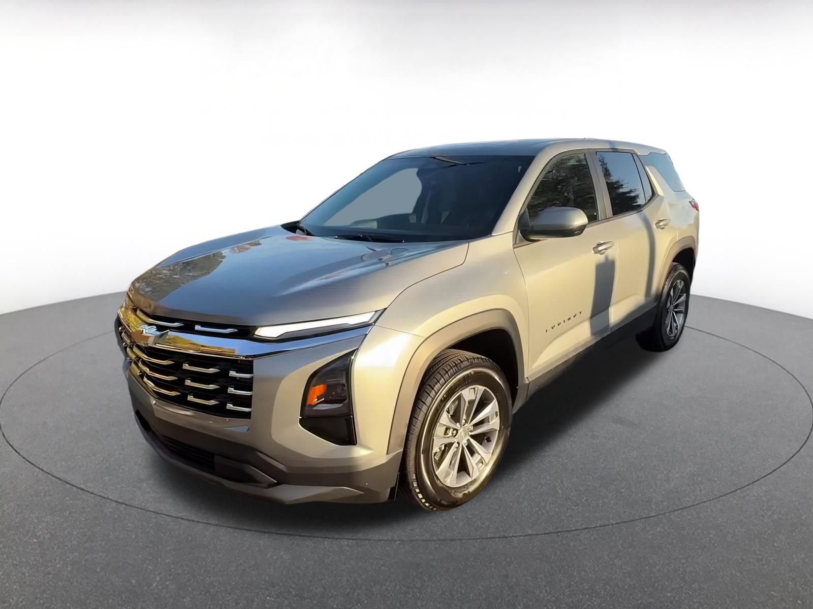 Used 2025 Chevrolet Equinox LT image 7