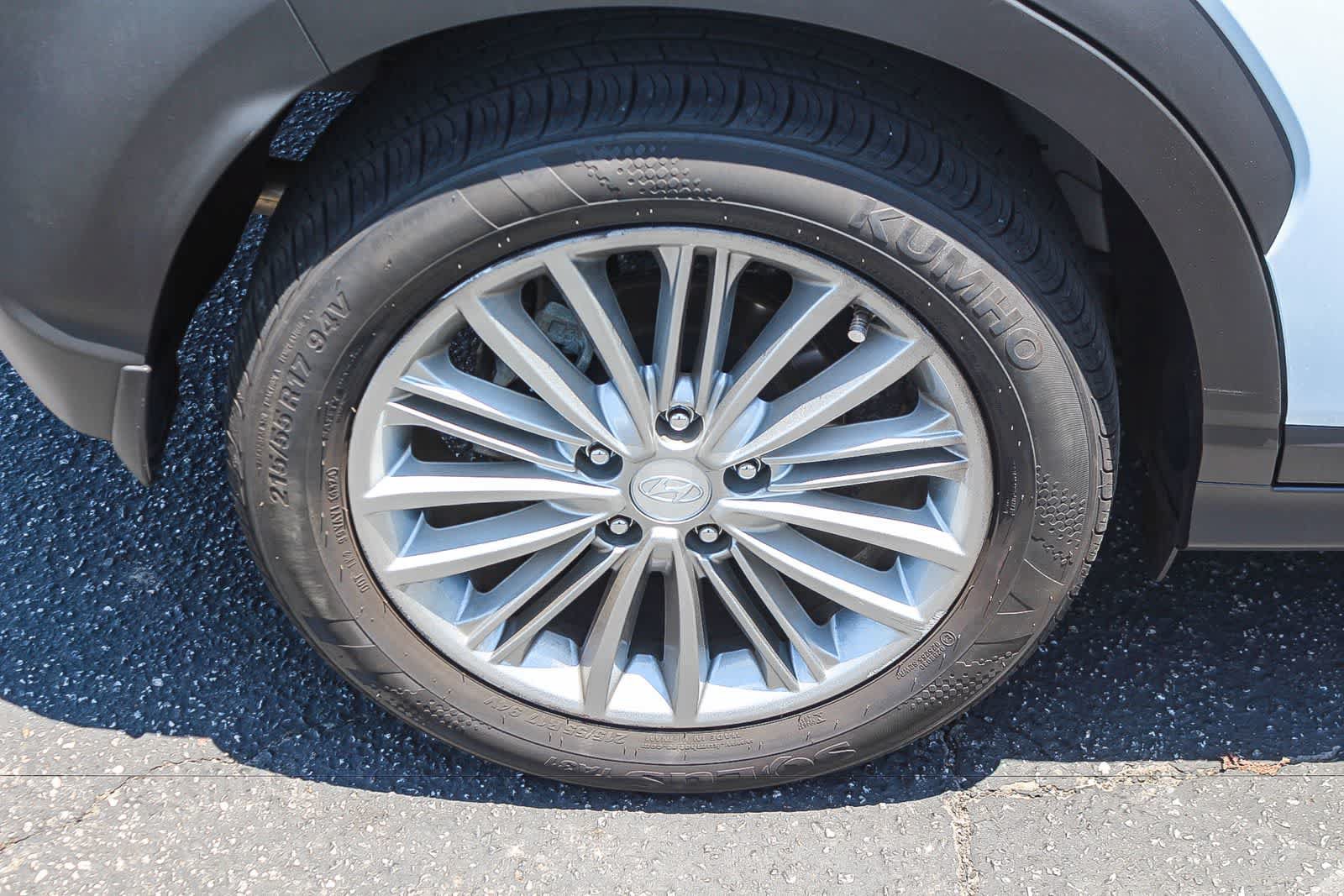 Used 2020 Hyundai Kona SEL FWD image 9