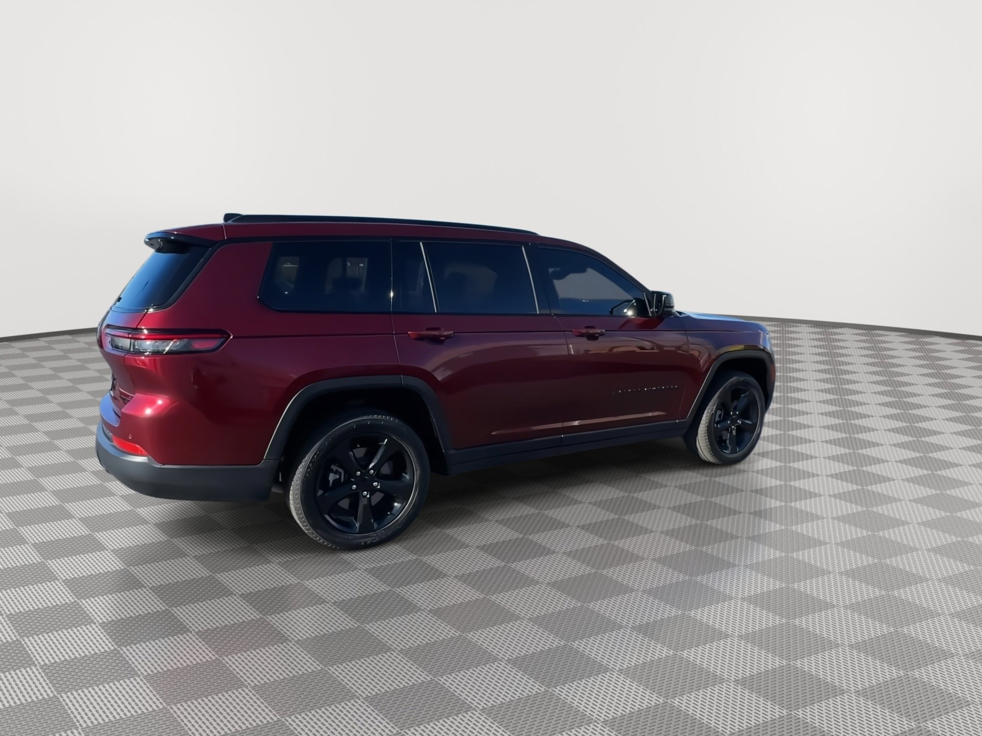 Used 2024 Jeep Grand Cherokee L Limited w/ Black Appearance Package image 9