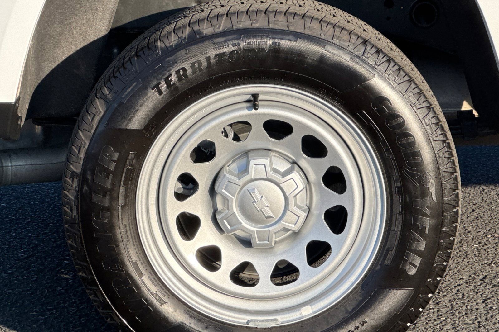 Used 2026 Chevrolet Colorado W/T w/ WT Convenience Package II image 41