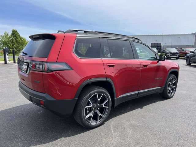 New 2026 Jeep Cherokee Overland w/ Trailer Tow Group AWD/4WD image 8