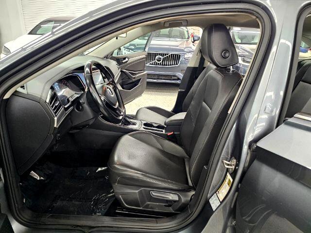 Used 2019 Volkswagen Jetta S image 9