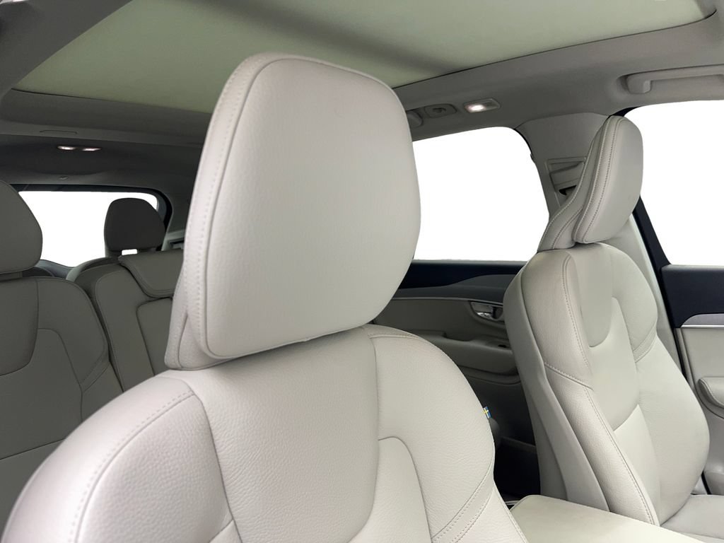 Used 2024 Volvo XC90 B5 Core w/ Protection Package Premier AWD/4WD image 50