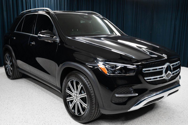 Certified 2026 Mercedes-Benz GLE 350 4MATIC image 3