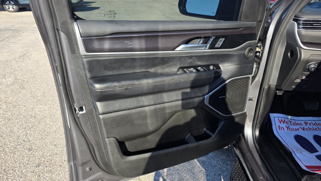 Used 2018 Jeep Wrangler Unlimited Sport AWD/4WD image 16