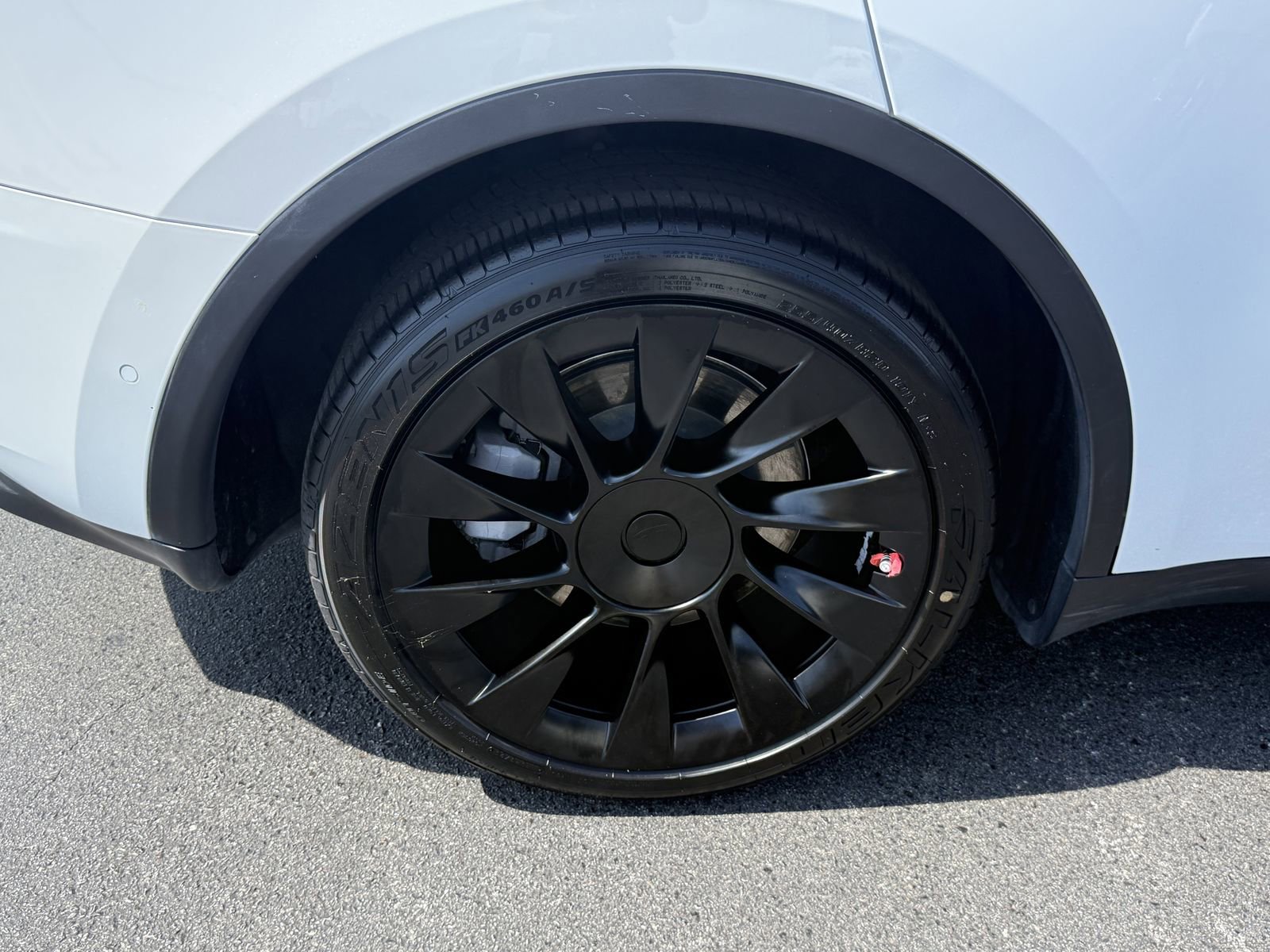 Used 2022 Tesla Model Y Long Range AWD/4WD image 33