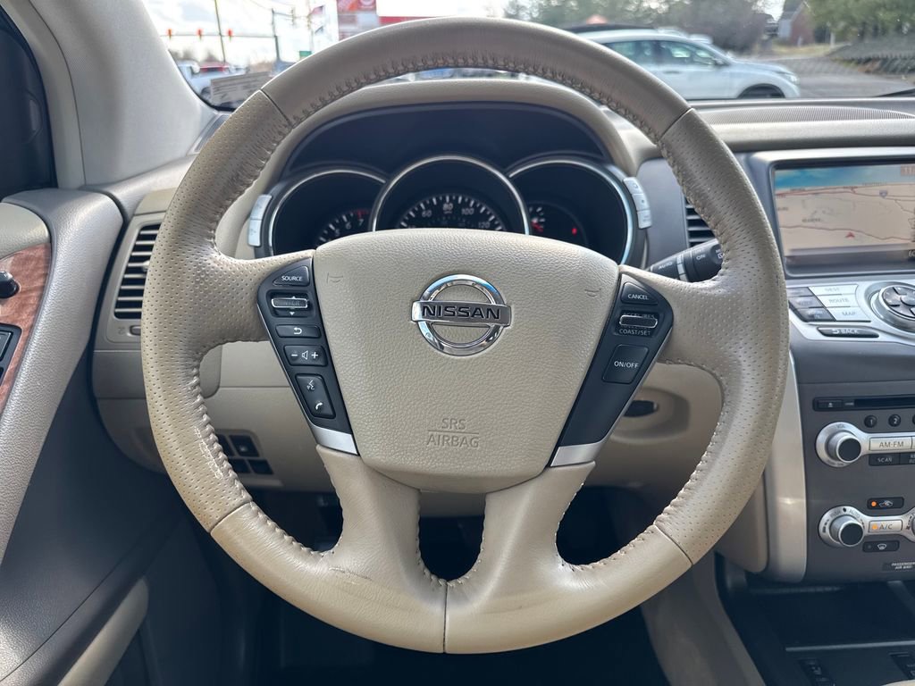 Used 2014 Nissan Murano LE w/ Platinum Edition Package image 15