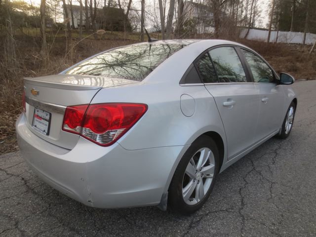 Used 2014 Chevrolet Cruze Diesel w/ Enhanced Safety Package image 4