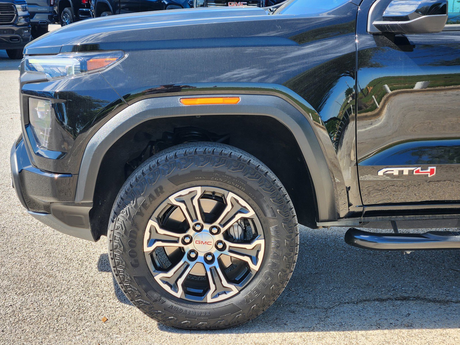 Certified 2024 GMC Canyon AT4 w/ Canyon Safety Plus Package image 26