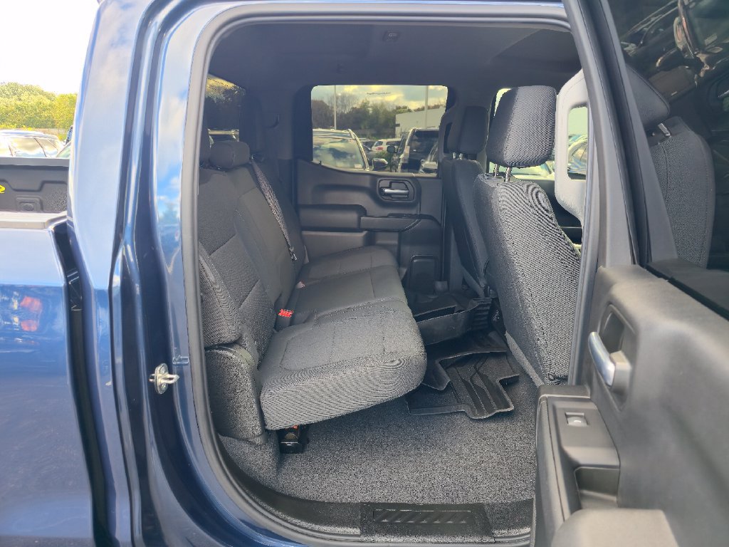 Certified 2019 Chevrolet Silverado 1500 Custom Trail Boss w/ Custom Convenience Package AWD/4WD image 25
