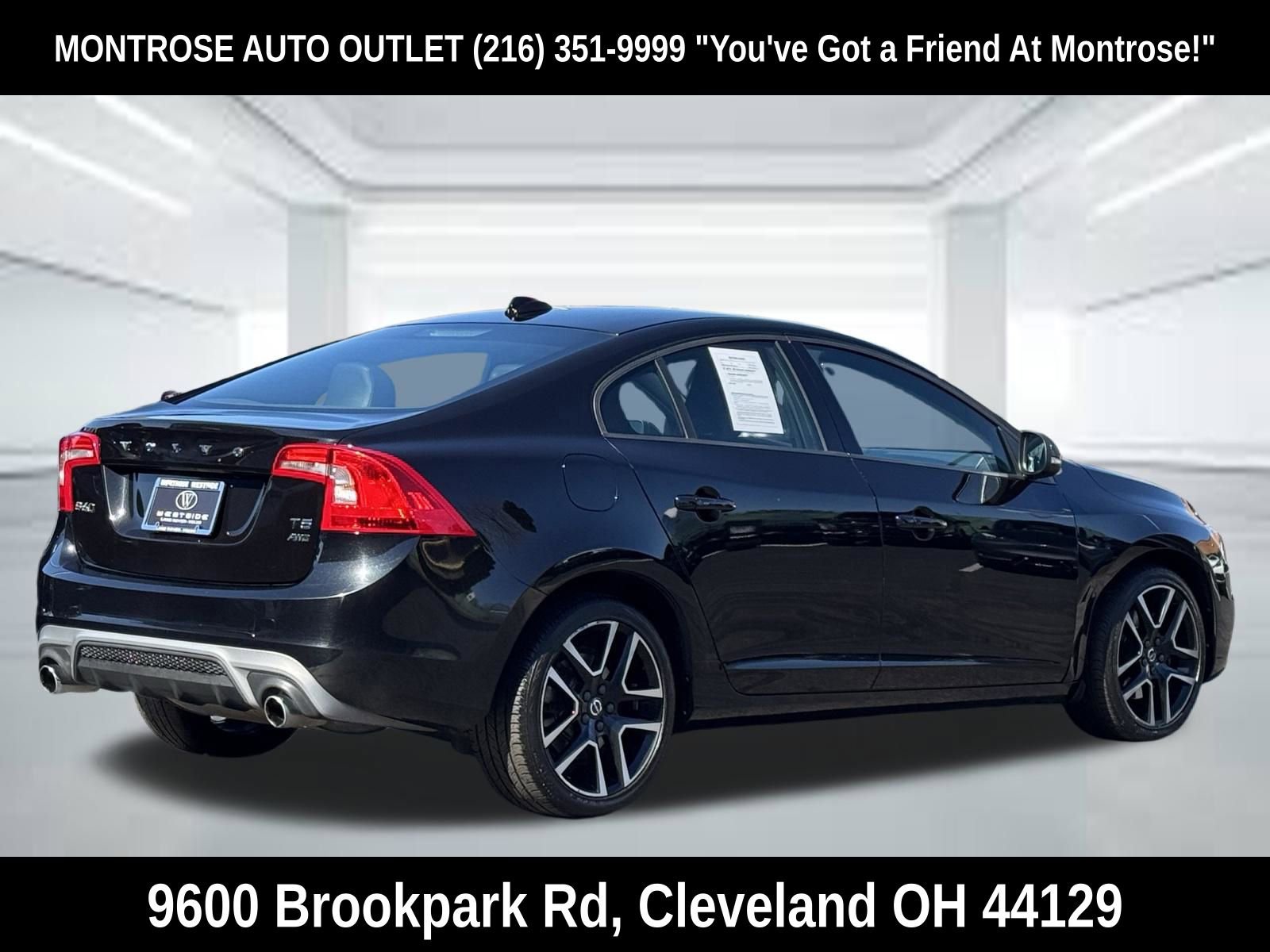 Used 2018 Volvo S60 T5 Dynamic AWD/4WD image 4