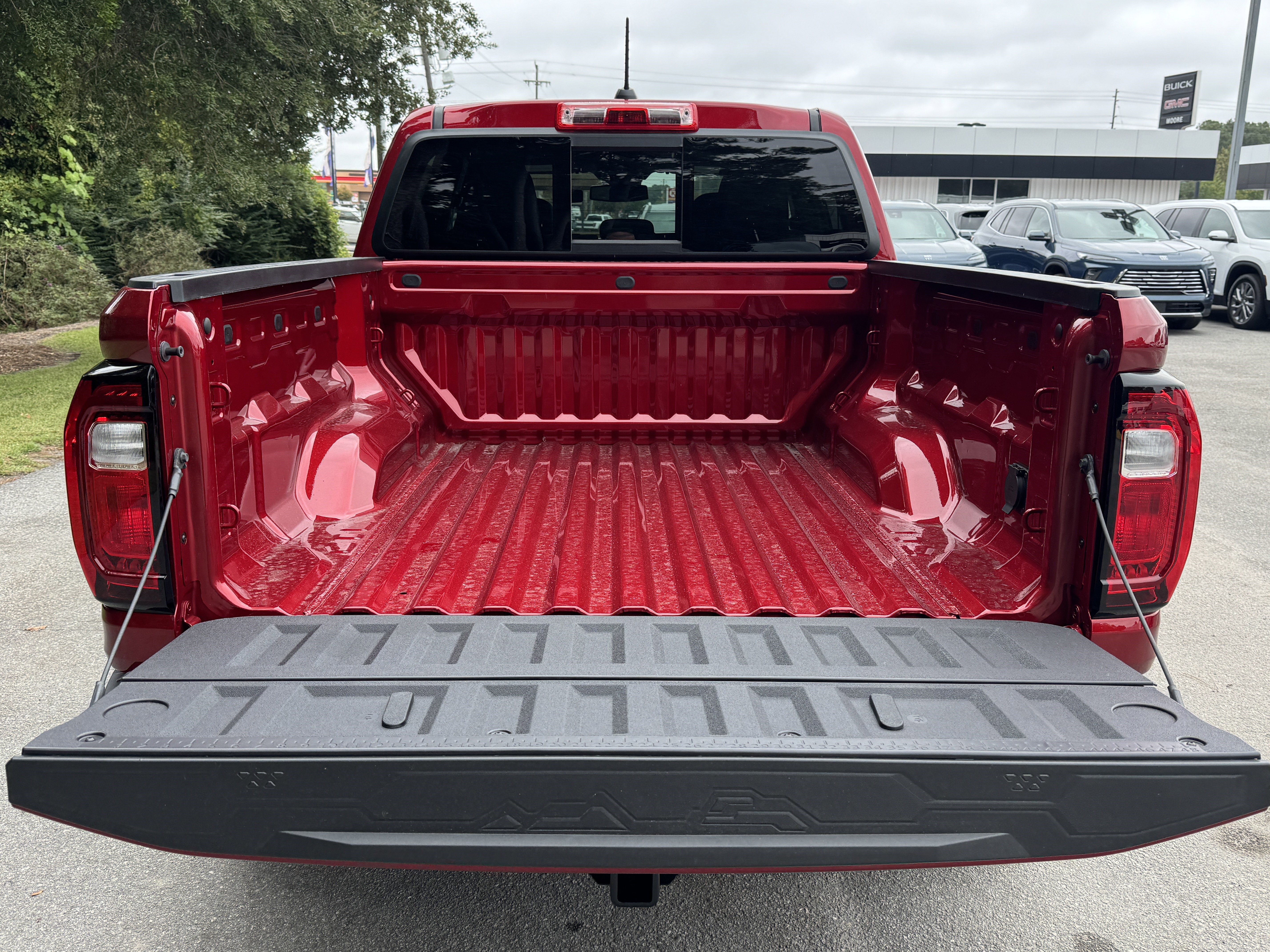 New 2026 GMC Canyon Elevation w/ Convenience Package image 4