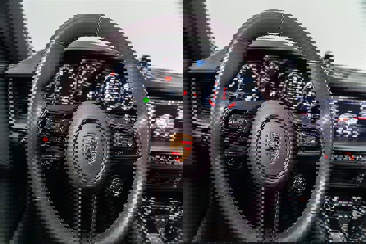 Used 2021 Porsche 911 Carrera 4S image 91