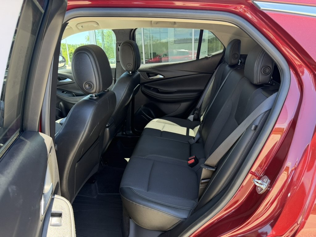 Certified 2023 Buick Encore GX Preferred w/ Cold Weather Comfort Package AWD/4WD image 17