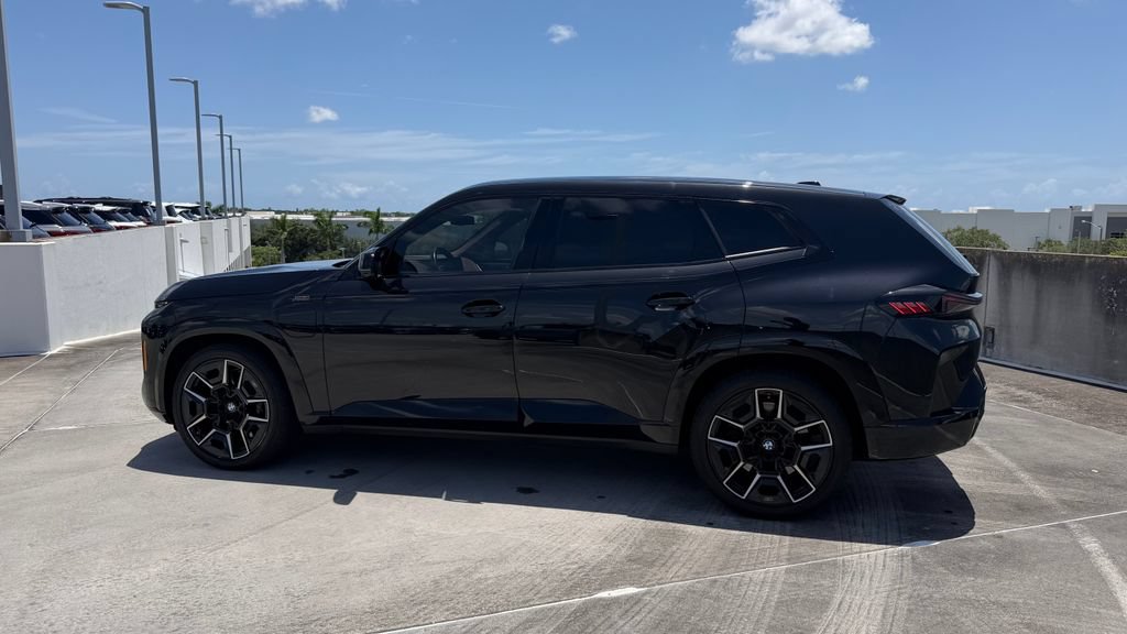 Used 2023 BMW XM AWD/4WD image 7